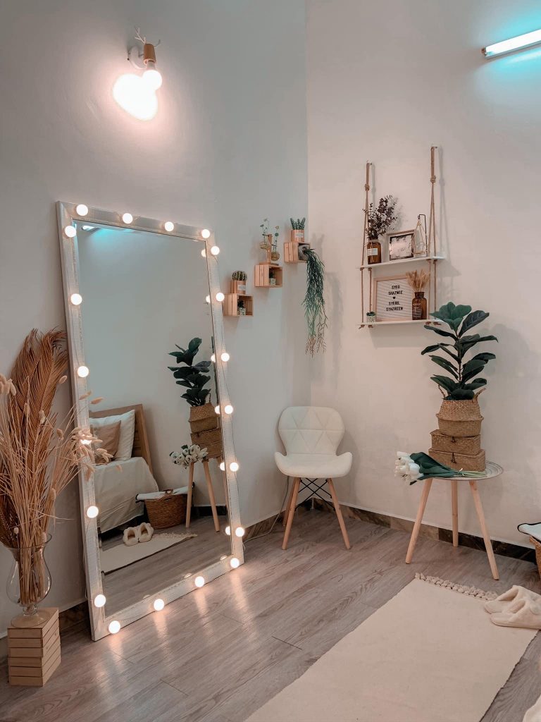 deko bilik tidur kecil simple