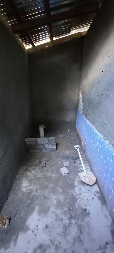 Ubahsuai Tandas Kampung